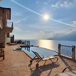 Hillcity (adults Only) 3*