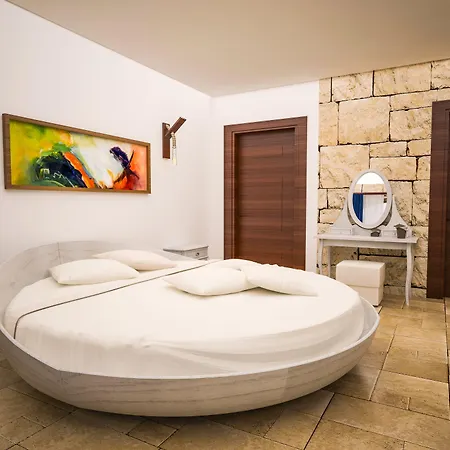Hotel Hillcity (adults Only)