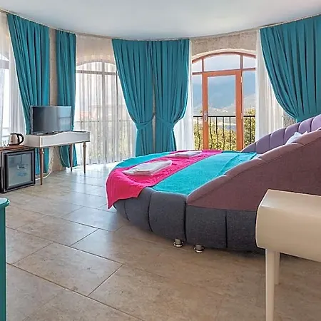 Hillcity (adults Only) Hotel 3*