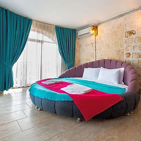 Hillcity (adults Only) فندق كاس