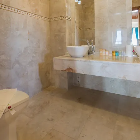 فندق Hillcity (adults Only) 3*