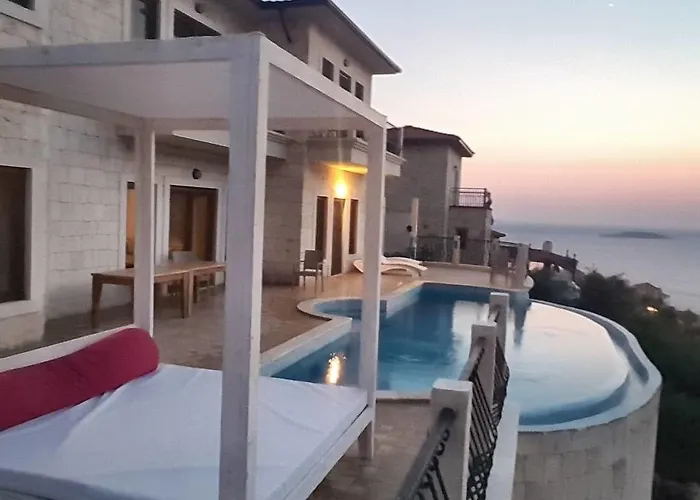 Otel Hillcity (adults Only)